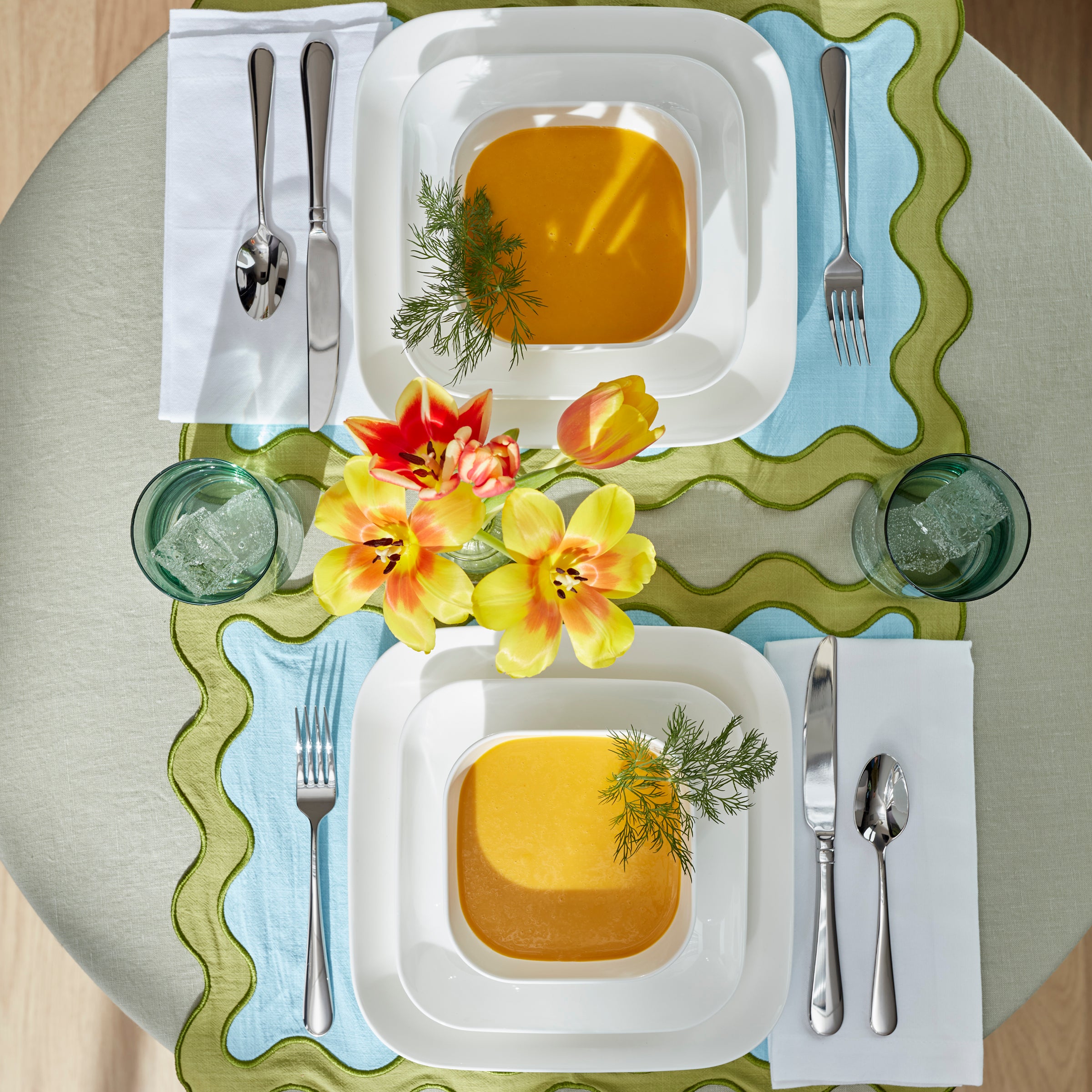 Studio 1414 Square 12-Piece Dinnerware Set - Image 9