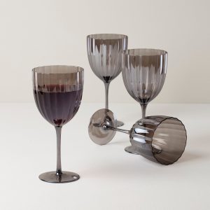 Alternative view of Curva Luxe All-Purpose Wine Glasses. Set of 4