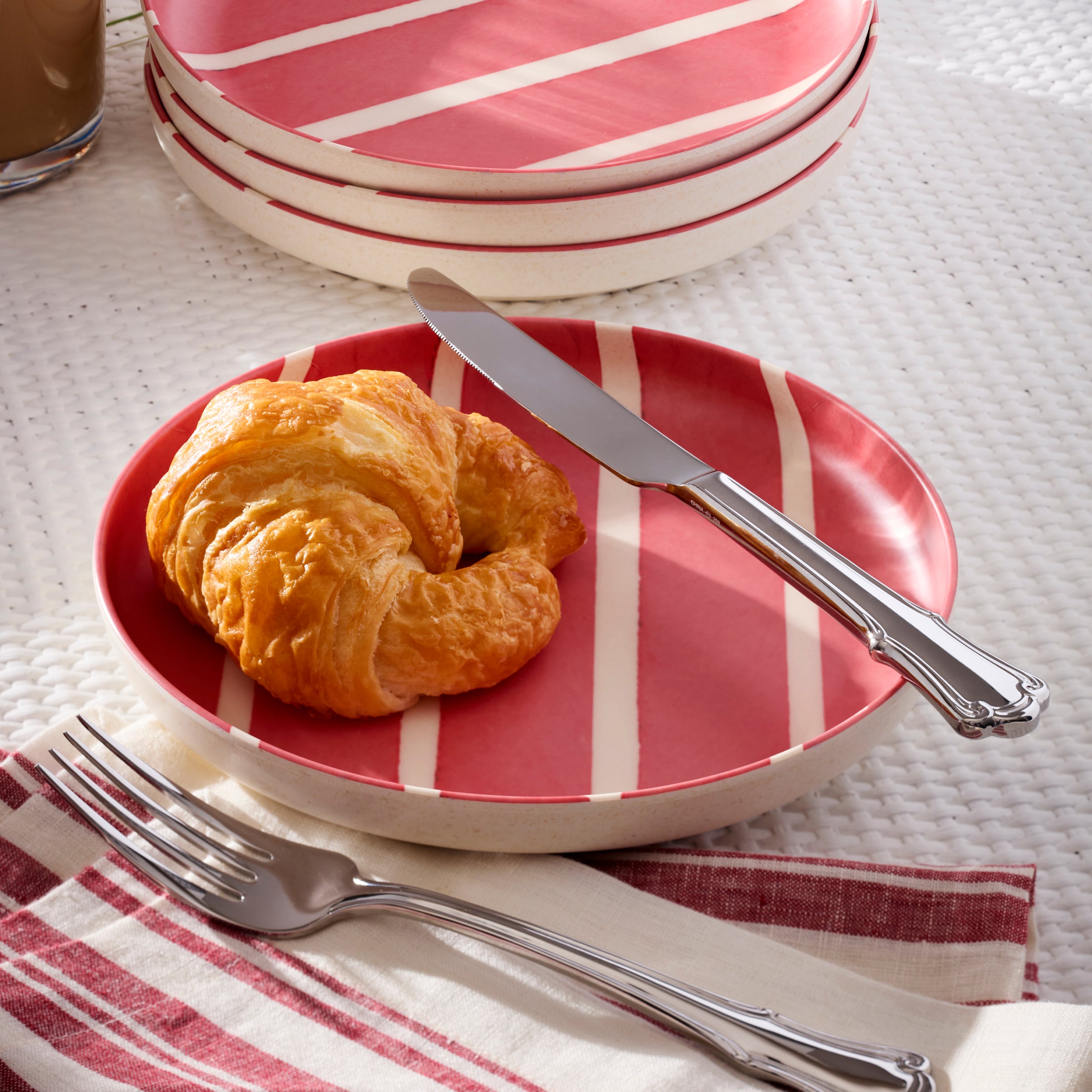 24 Seven Melamine Aweigh We Go 24-Piece Dinnerware Set - Image 10