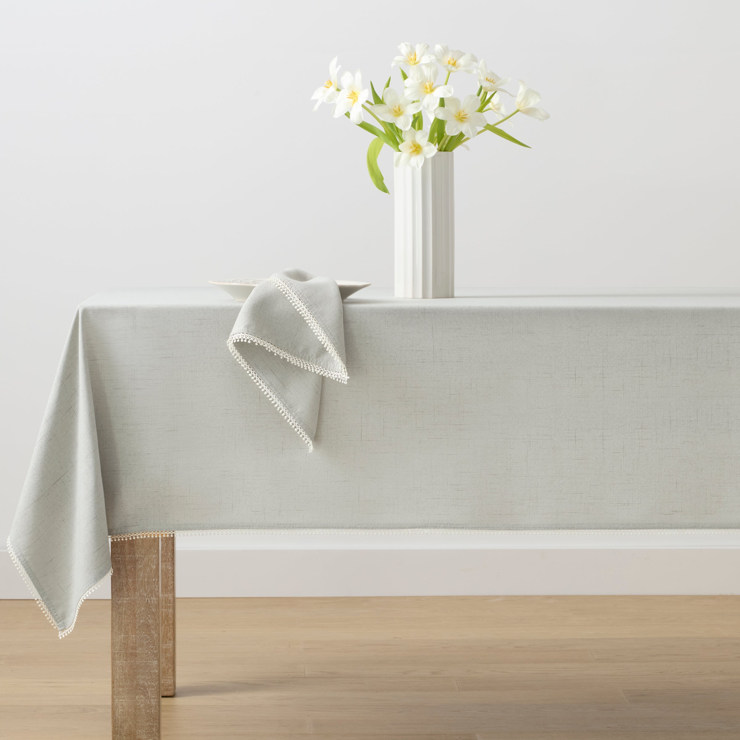 French Perle Solid Dove Grey 60x120 Tablecloth - Image 2