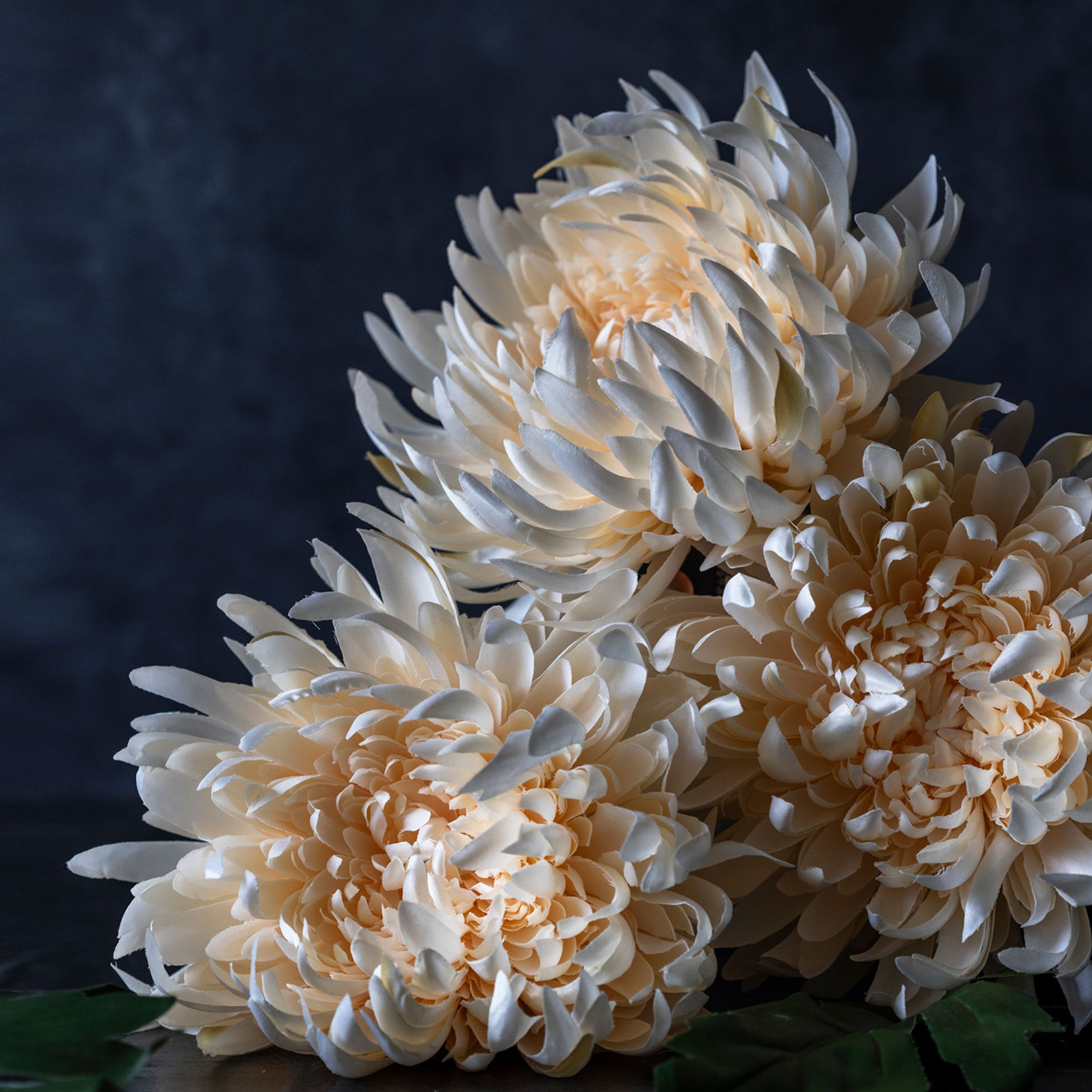 Artificial Cream Chrysanthemum Stem - Image 2