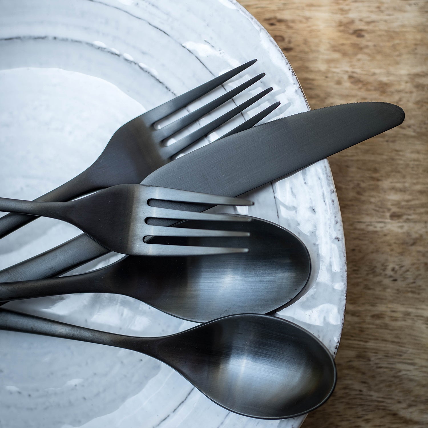 Averie Black Satin 20-Piece Flatware Set - Image 7