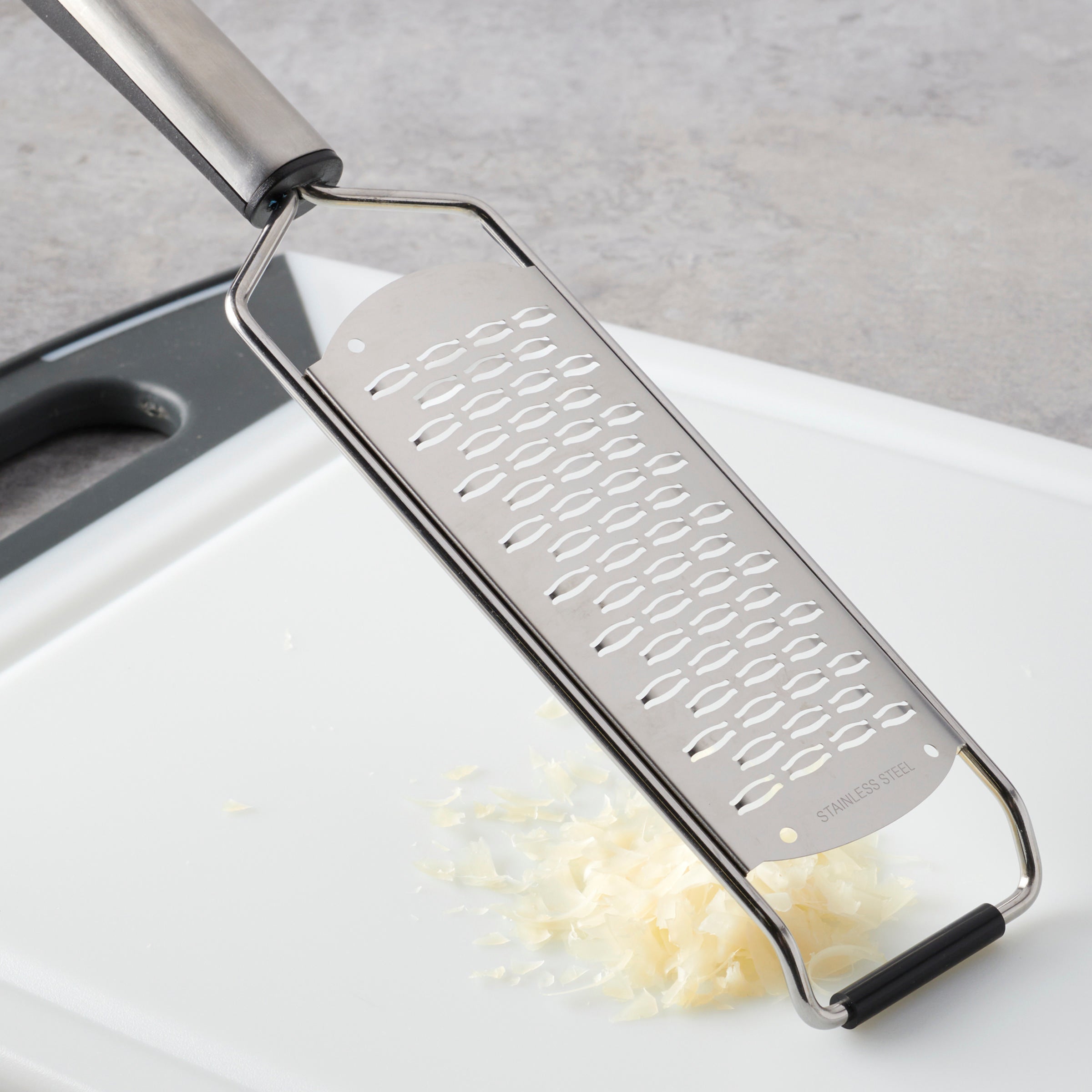 Elite Gadgets Stainless Steel Grater - Image 4