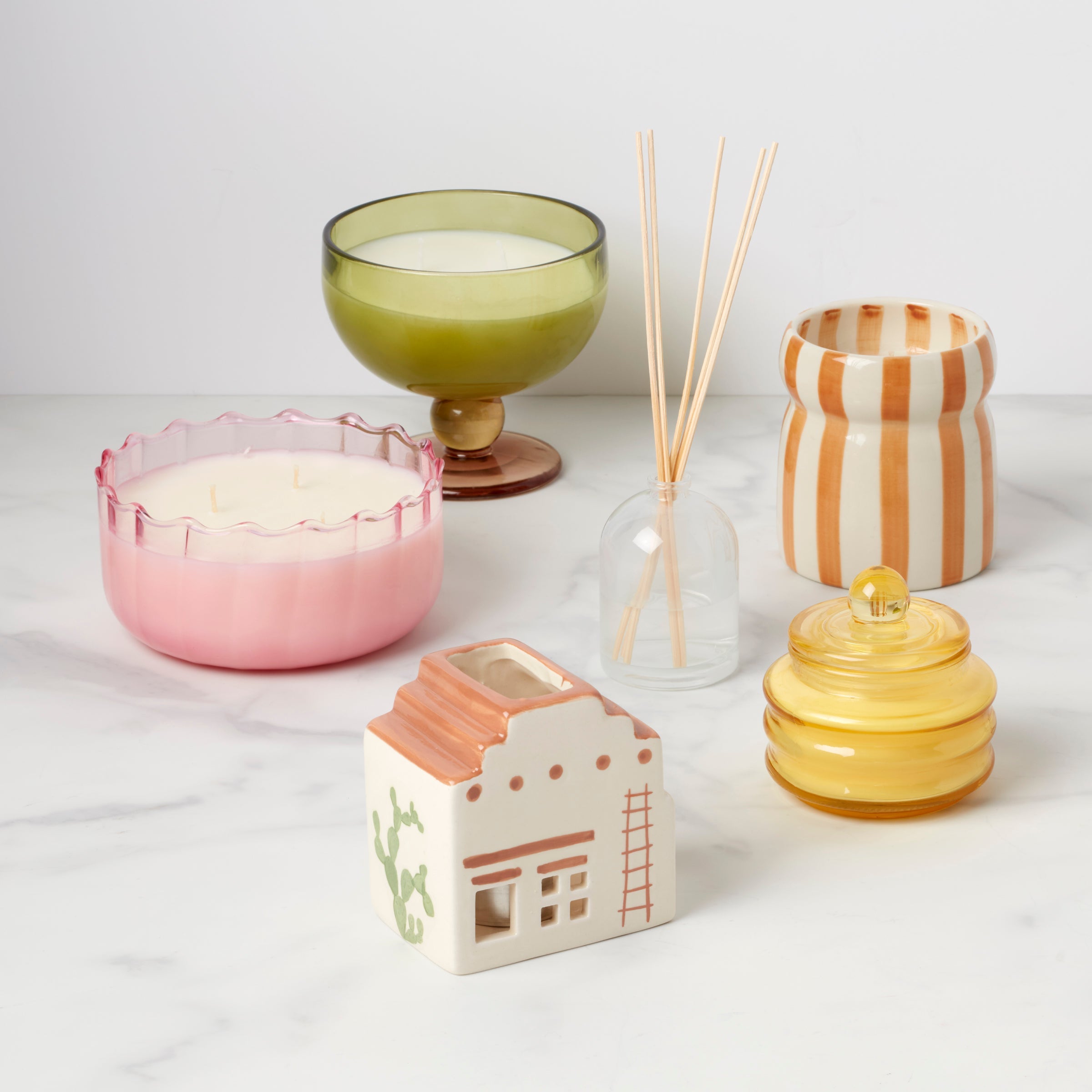 Petite Flowers 1.5oz Reed Diffuser - Image 3