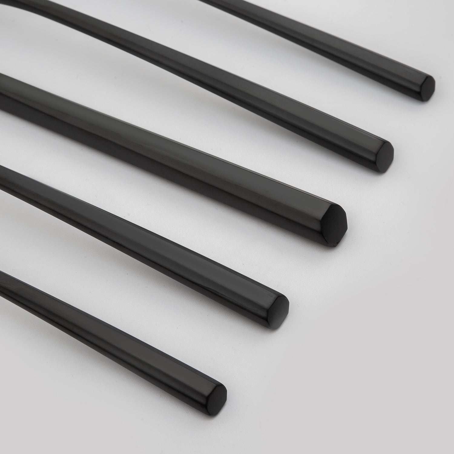 Isobel Black Satin 20-Piece Flatware Set - Image 4