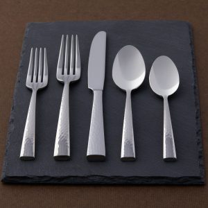 Alternative view of Cabria 5-Piece Place Setting