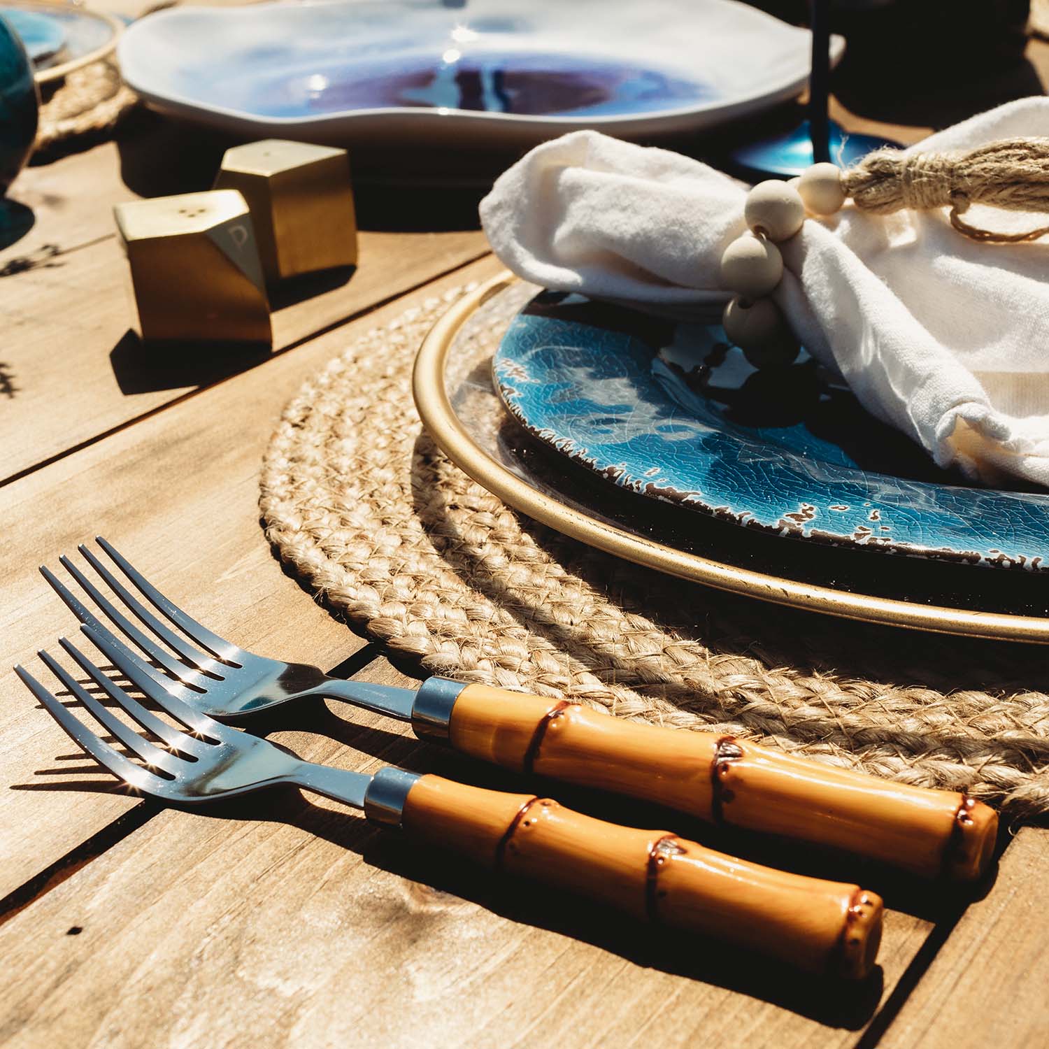 Bamboo Plastic Handle 20-Piece Flatware Set - Image 4